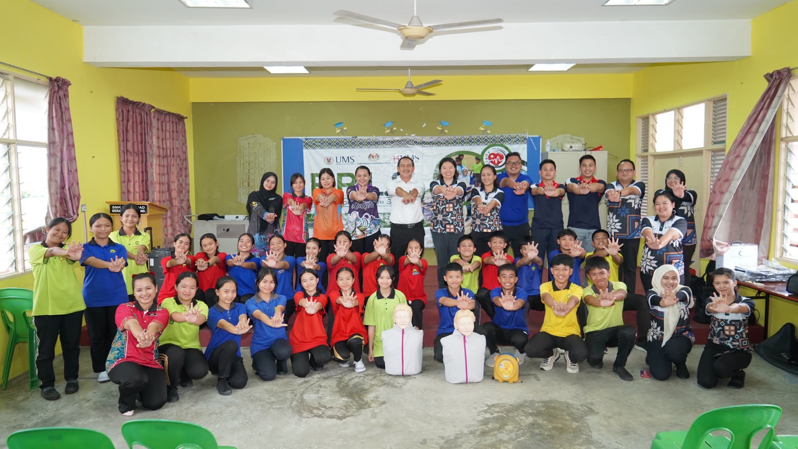 Program First Responder Life Support di SMK Gunsanad Keningau